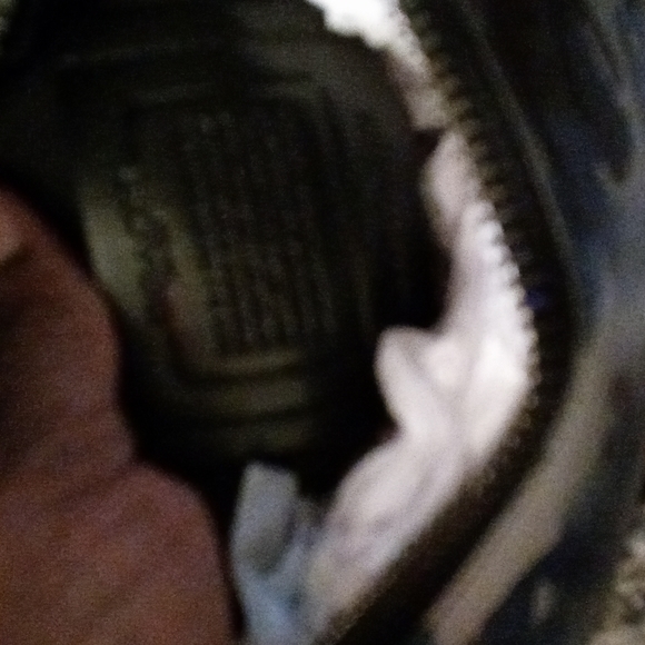 😎 Flowers,Blue Coach Fannie Pouch! Perfect for work or play 🎮 - Picture 4 of 6